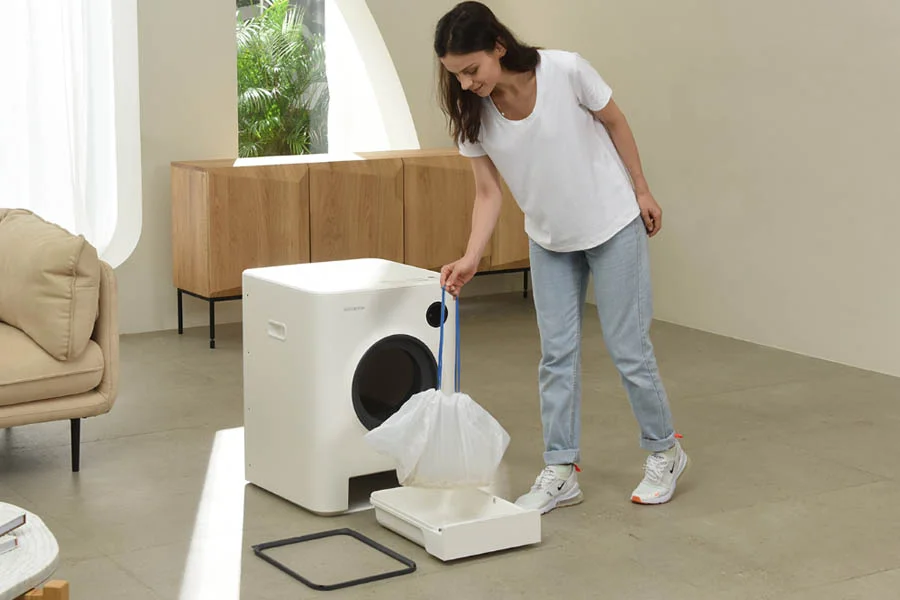 largest litter box